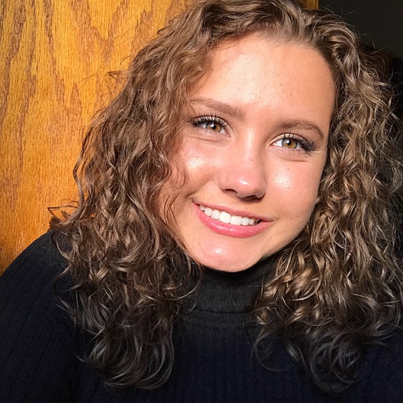 Meet your Posher, Alexandria - Picture 1 of 1